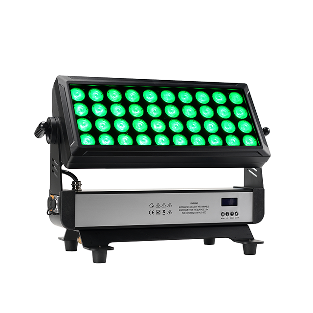 44 × 15 W / 40 × 20 W RGBW IP65 LED-Außenfarbwäsche für den Außenbereich der Architekturbeleuchtung